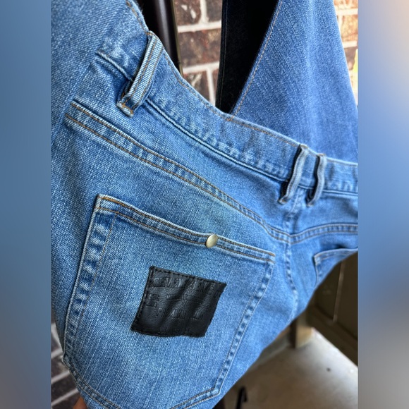 Handmade Triangle Shoulder bag Upcycled Vintage Denim Laidback Jeans Purse - Picture 6 of 10